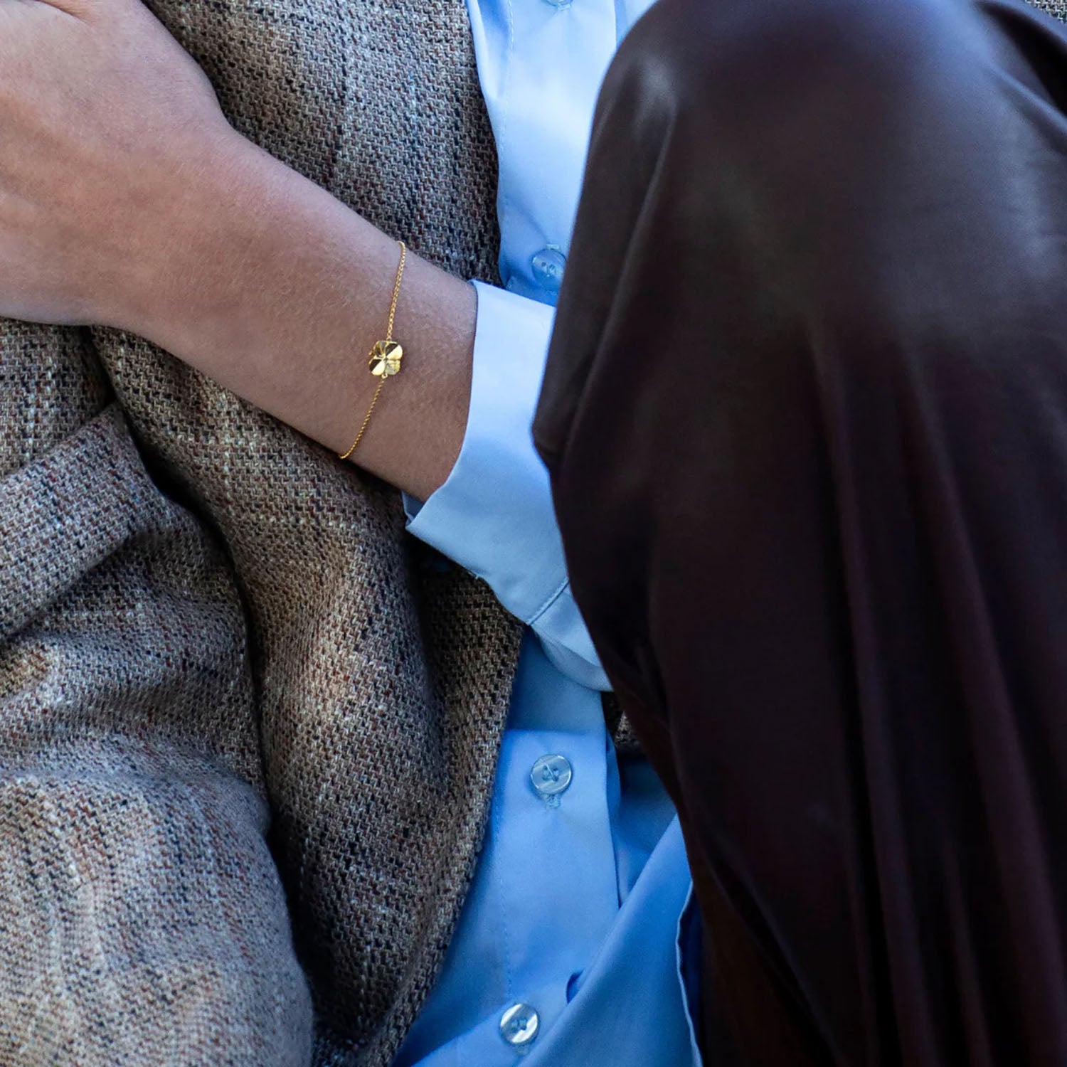 DETAIL231112